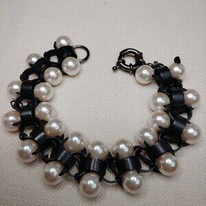 Lee Angel Black Metal and Faux Pearl Bracelet 8 Inch Senorita Clasp